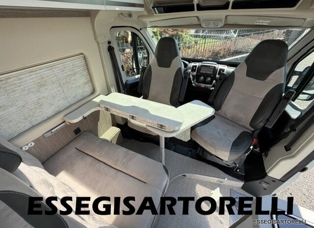 CHAUSSON ROADLINE PREMIUM V 690 VAN 636 UNIPRORPIETARIO 2021 KM 19.391 pieno