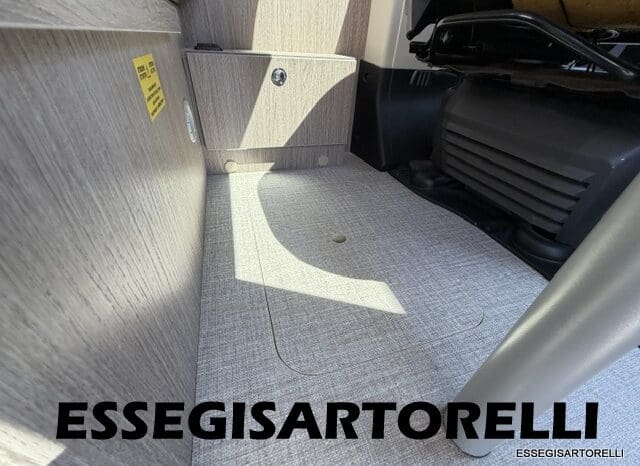CHAUSSON ROADLINE PREMIUM V 690 VAN 636 UNIPRORPIETARIO 2021 KM 19.391 pieno