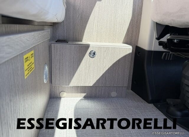 CHAUSSON ROADLINE PREMIUM V 690 VAN 636 UNIPRORPIETARIO 2021 KM 19.391 pieno