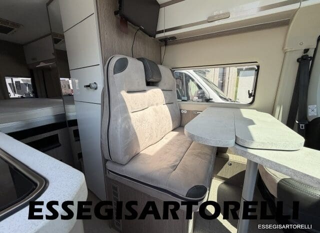 CHAUSSON ROADLINE PREMIUM V 690 VAN 636 UNIPRORPIETARIO 2021 KM 19.391 pieno