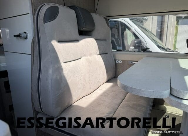 CHAUSSON ROADLINE PREMIUM V 690 VAN 636 UNIPRORPIETARIO 2021 KM 19.391 pieno