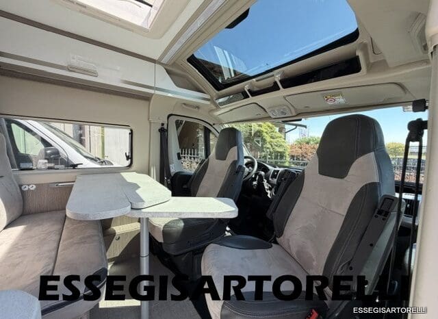 CHAUSSON ROADLINE PREMIUM V 690 VAN 636 UNIPRORPIETARIO 2021 KM 19.391 pieno