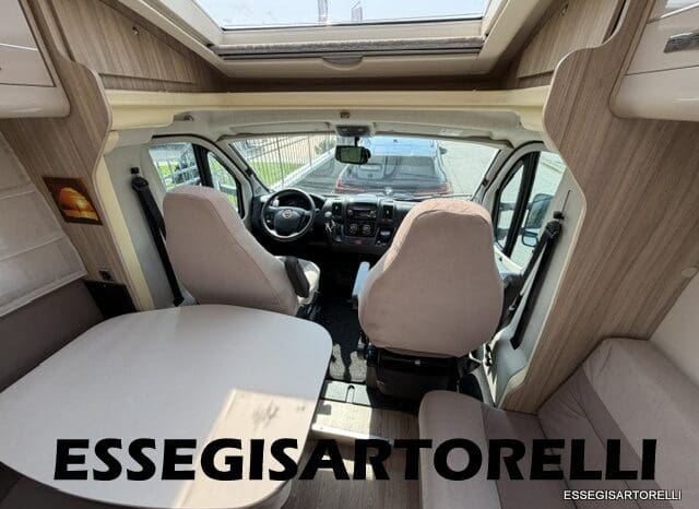 ROLLER TEAM GRANDUCA 265 P GARAGE 2015 FULL LETTO NAUTICO DOPPIO CLIMA pieno