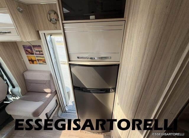 ROLLER TEAM GRANDUCA 265 P GARAGE 2015 FULL LETTO NAUTICO DOPPIO CLIMA pieno