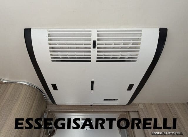 ROLLER TEAM GRANDUCA 265 P GARAGE 2015 FULL LETTO NAUTICO DOPPIO CLIMA pieno