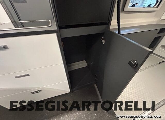ADRIA NEW TWIN SUPREME EDITION 640 SGX AUTOMATICO 35 H 636 MY 26 pieno