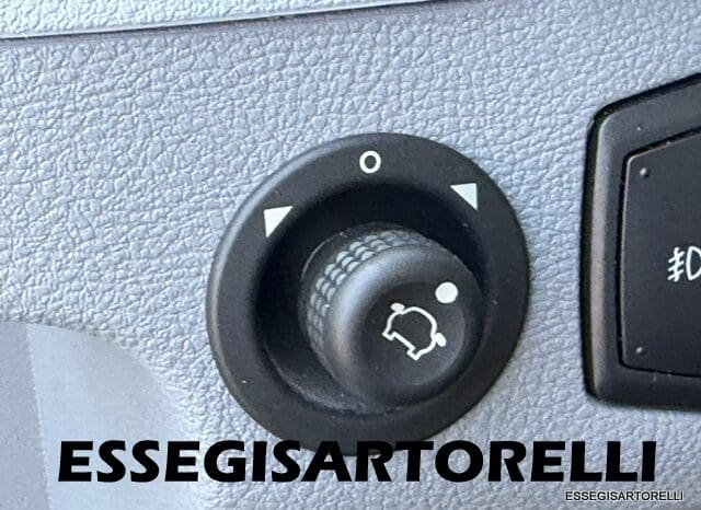 CHAUSSON FLASH 634 2018 SEMINTEGRALE BASCULANTE 5 POSTI KM 18.415 UNIPROPRIETARIO 636 CM pieno