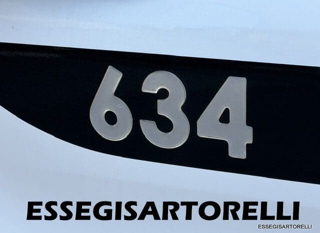CHAUSSON FLASH 634 2018 SEMINTEGRALE BASCULANTE 5 POSTI KM 18.415 UNIPROPRIETARIO 636 CM pieno