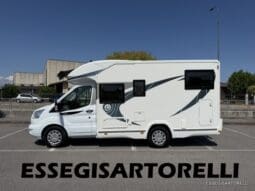 CHAUSSON FLASH 634 2018 SEMINTEGRALE BASCULANTE 5 POSTI KM 18.415 UNIPROPRIETARIO 636 CM pieno