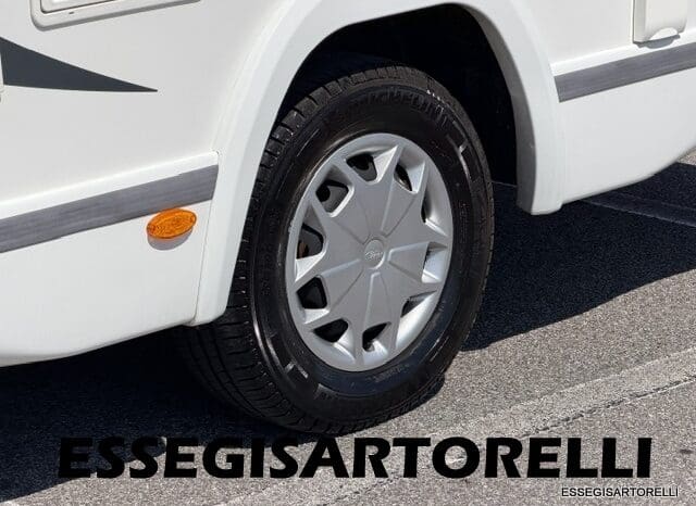CHAUSSON FLASH 634 2018 SEMINTEGRALE BASCULANTE 5 POSTI KM 18.415 UNIPROPRIETARIO 636 CM pieno