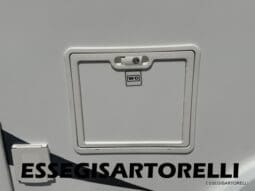 CHAUSSON FLASH 634 2018 SEMINTEGRALE BASCULANTE 5 POSTI KM 18.415 UNIPROPRIETARIO 636 CM pieno