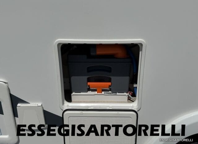 CHAUSSON FLASH 634 2018 SEMINTEGRALE BASCULANTE 5 POSTI KM 18.415 UNIPROPRIETARIO 636 CM pieno