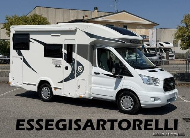 CHAUSSON FLASH 634 2018 SEMINTEGRALE BASCULANTE 5 POSTI KM 18.415 UNIPROPRIETARIO 636 CM pieno