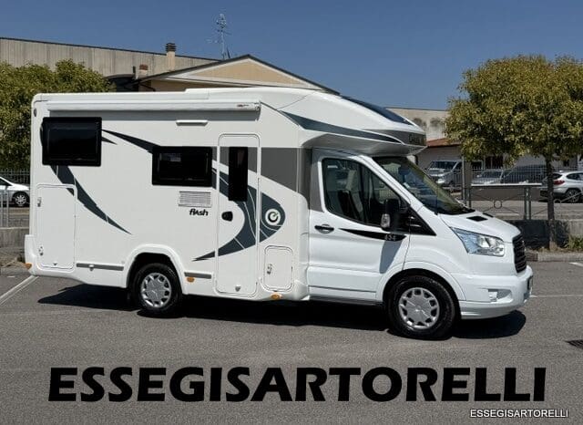 CHAUSSON FLASH 634 2018 SEMINTEGRALE BASCULANTE 5 POSTI KM 18.415 UNIPROPRIETARIO 636 CM pieno