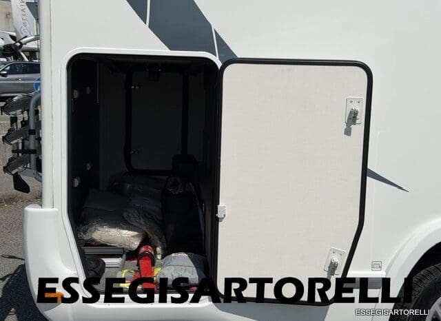 CHAUSSON FLASH 634 2018 SEMINTEGRALE BASCULANTE 5 POSTI KM 18.415 UNIPROPRIETARIO 636 CM pieno