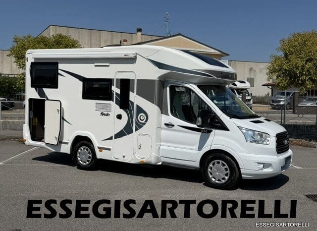 CHAUSSON FLASH 634 2018 SEMINTEGRALE BASCULANTE 5 POSTI KM 18.415 UNIPROPRIETARIO 636 CM pieno