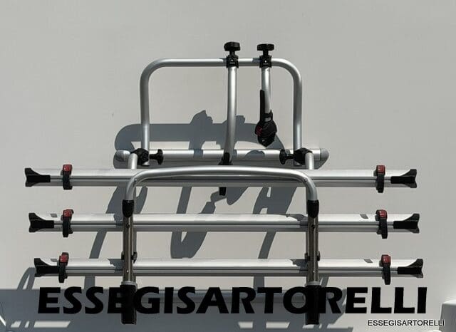 CHAUSSON FLASH 634 2018 SEMINTEGRALE BASCULANTE 5 POSTI KM 18.415 UNIPROPRIETARIO 636 CM pieno