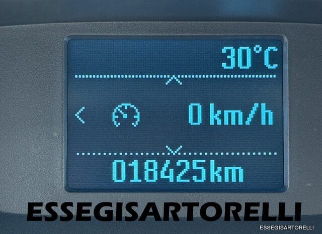 CHAUSSON FLASH 634 2018 SEMINTEGRALE BASCULANTE 5 POSTI KM 18.415 UNIPROPRIETARIO 636 CM pieno