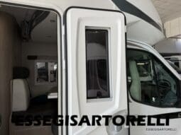 CHAUSSON FLASH 634 2018 SEMINTEGRALE BASCULANTE 5 POSTI KM 18.415 UNIPROPRIETARIO 636 CM pieno