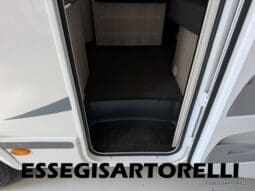 CHAUSSON FLASH 634 2018 SEMINTEGRALE BASCULANTE 5 POSTI KM 18.415 UNIPROPRIETARIO 636 CM pieno