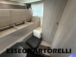 CHAUSSON FLASH 634 2018 SEMINTEGRALE BASCULANTE 5 POSTI KM 18.415 UNIPROPRIETARIO 636 CM pieno