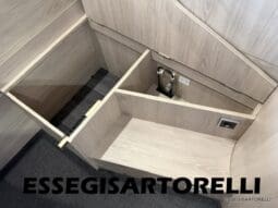 CHAUSSON FLASH 634 2018 SEMINTEGRALE BASCULANTE 5 POSTI KM 18.415 UNIPROPRIETARIO 636 CM pieno