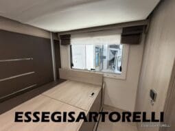 CHAUSSON FLASH 634 2018 SEMINTEGRALE BASCULANTE 5 POSTI KM 18.415 UNIPROPRIETARIO 636 CM pieno