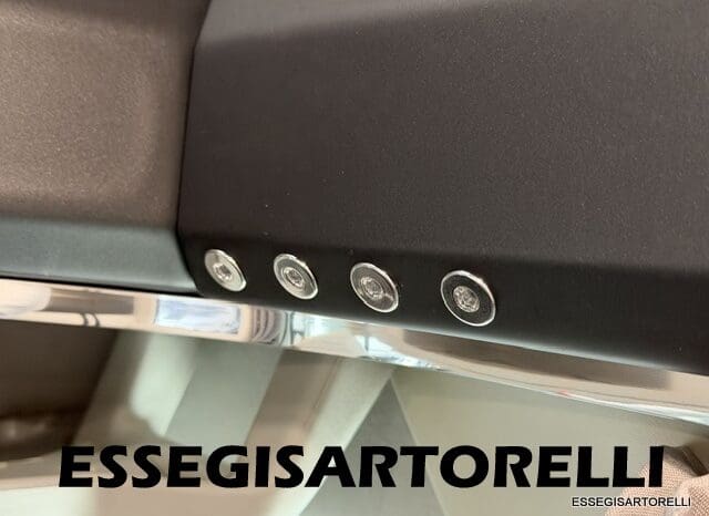 CHAUSSON FLASH 634 2018 SEMINTEGRALE BASCULANTE 5 POSTI KM 18.415 UNIPROPRIETARIO 636 CM pieno