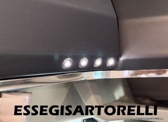 CHAUSSON FLASH 634 2018 SEMINTEGRALE BASCULANTE 5 POSTI KM 18.415 UNIPROPRIETARIO 636 CM pieno