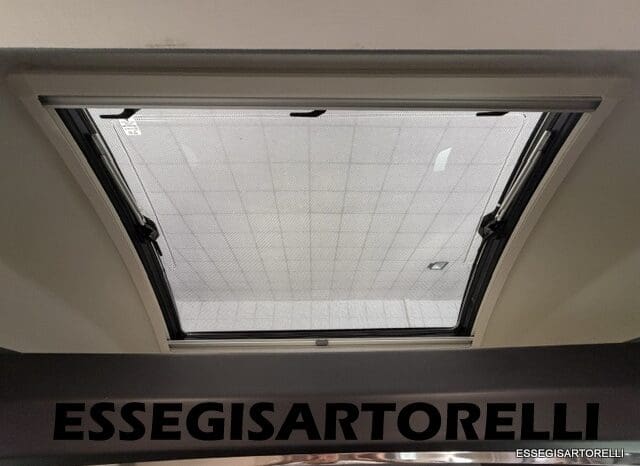 CHAUSSON FLASH 634 2018 SEMINTEGRALE BASCULANTE 5 POSTI KM 18.415 UNIPROPRIETARIO 636 CM pieno