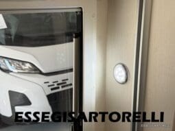 CHAUSSON FLASH 634 2018 SEMINTEGRALE BASCULANTE 5 POSTI KM 18.415 UNIPROPRIETARIO 636 CM pieno