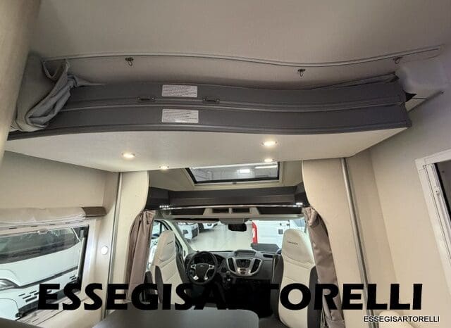 CHAUSSON FLASH 634 2018 SEMINTEGRALE BASCULANTE 5 POSTI KM 18.415 UNIPROPRIETARIO 636 CM pieno