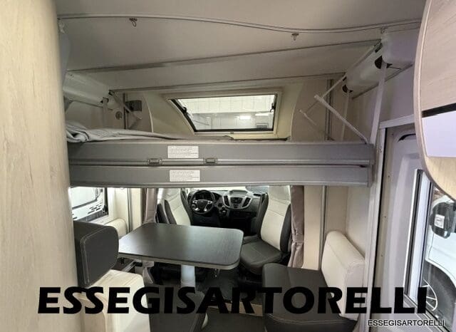 CHAUSSON FLASH 634 2018 SEMINTEGRALE BASCULANTE 5 POSTI KM 18.415 UNIPROPRIETARIO 636 CM pieno