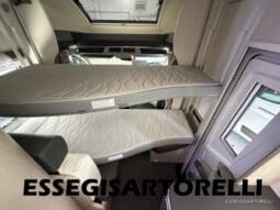 CHAUSSON FLASH 634 2018 SEMINTEGRALE BASCULANTE 5 POSTI KM 18.415 UNIPROPRIETARIO 636 CM pieno