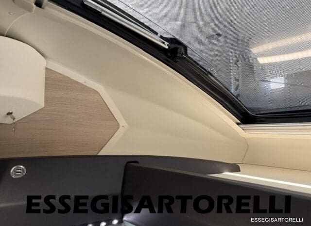 CHAUSSON FLASH 634 2018 SEMINTEGRALE BASCULANTE 5 POSTI KM 18.415 UNIPROPRIETARIO 636 CM pieno