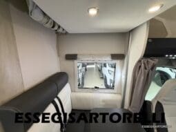 CHAUSSON FLASH 634 2018 SEMINTEGRALE BASCULANTE 5 POSTI KM 18.415 UNIPROPRIETARIO 636 CM pieno