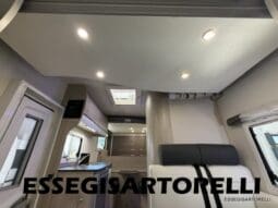 CHAUSSON FLASH 634 2018 SEMINTEGRALE BASCULANTE 5 POSTI KM 18.415 UNIPROPRIETARIO 636 CM pieno