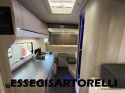 CHAUSSON FLASH 634 2018 SEMINTEGRALE BASCULANTE 5 POSTI KM 18.415 UNIPROPRIETARIO 636 CM pieno
