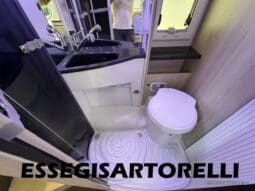 CHAUSSON FLASH 634 2018 SEMINTEGRALE BASCULANTE 5 POSTI KM 18.415 UNIPROPRIETARIO 636 CM pieno