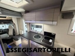 CHAUSSON FLASH 634 2018 SEMINTEGRALE BASCULANTE 5 POSTI KM 18.415 UNIPROPRIETARIO 636 CM pieno