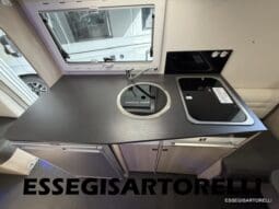 CHAUSSON FLASH 634 2018 SEMINTEGRALE BASCULANTE 5 POSTI KM 18.415 UNIPROPRIETARIO 636 CM pieno