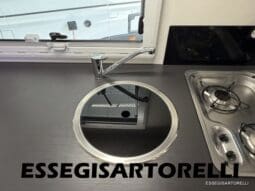 CHAUSSON FLASH 634 2018 SEMINTEGRALE BASCULANTE 5 POSTI KM 18.415 UNIPROPRIETARIO 636 CM pieno