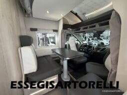 CHAUSSON FLASH 634 2018 SEMINTEGRALE BASCULANTE 5 POSTI KM 18.415 UNIPROPRIETARIO 636 CM pieno
