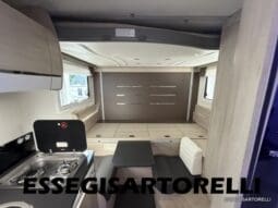 CHAUSSON FLASH 634 2018 SEMINTEGRALE BASCULANTE 5 POSTI KM 18.415 UNIPROPRIETARIO 636 CM pieno