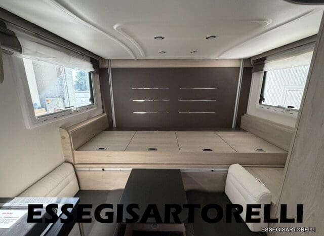 CHAUSSON FLASH 634 2018 SEMINTEGRALE BASCULANTE 5 POSTI KM 18.415 UNIPROPRIETARIO 636 CM pieno