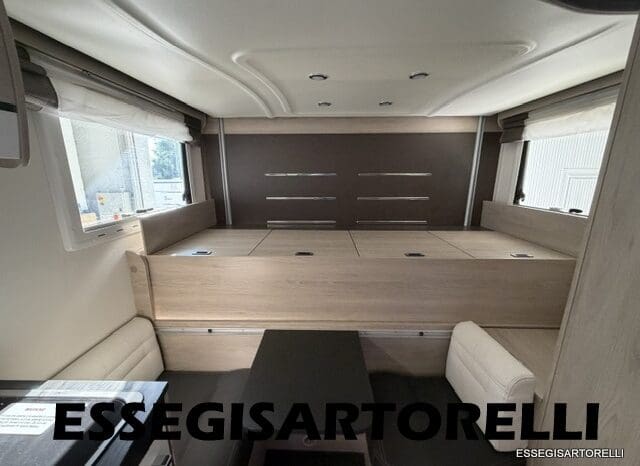 CHAUSSON FLASH 634 2018 SEMINTEGRALE BASCULANTE 5 POSTI KM 18.415 UNIPROPRIETARIO 636 CM pieno