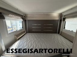 CHAUSSON FLASH 634 2018 SEMINTEGRALE BASCULANTE 5 POSTI KM 18.415 UNIPROPRIETARIO 636 CM pieno