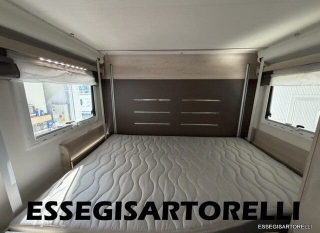CHAUSSON FLASH 634 2018 SEMINTEGRALE BASCULANTE 5 POSTI KM 18.415 UNIPROPRIETARIO 636 CM pieno