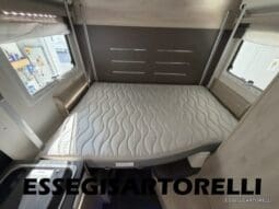 CHAUSSON FLASH 634 2018 SEMINTEGRALE BASCULANTE 5 POSTI KM 18.415 UNIPROPRIETARIO 636 CM pieno