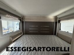 CHAUSSON FLASH 634 2018 SEMINTEGRALE BASCULANTE 5 POSTI KM 18.415 UNIPROPRIETARIO 636 CM pieno